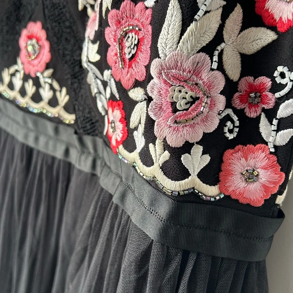 Needle an thread Elegant Black and Pink Embroidered Dress prom bridesmaid dress - Picture 3 of 16